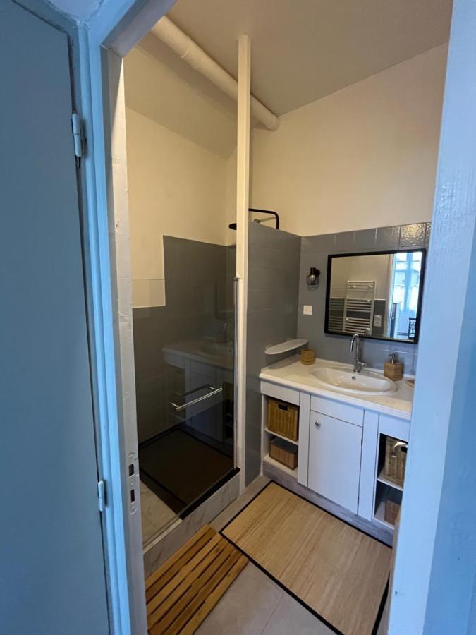 Appartement 6 Personnes - Au Coeur Du Centre Ville Паре-ле-Моньяль Экстерьер фото