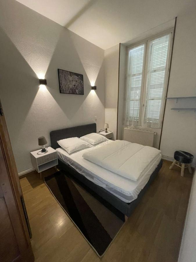 Appartement 6 Personnes - Au Coeur Du Centre Ville Паре-ле-Моньяль Экстерьер фото